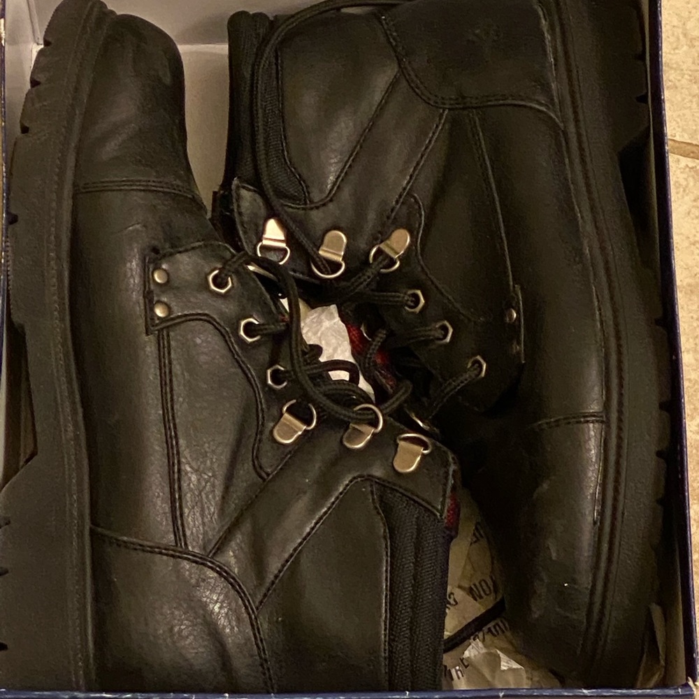 Winter boots